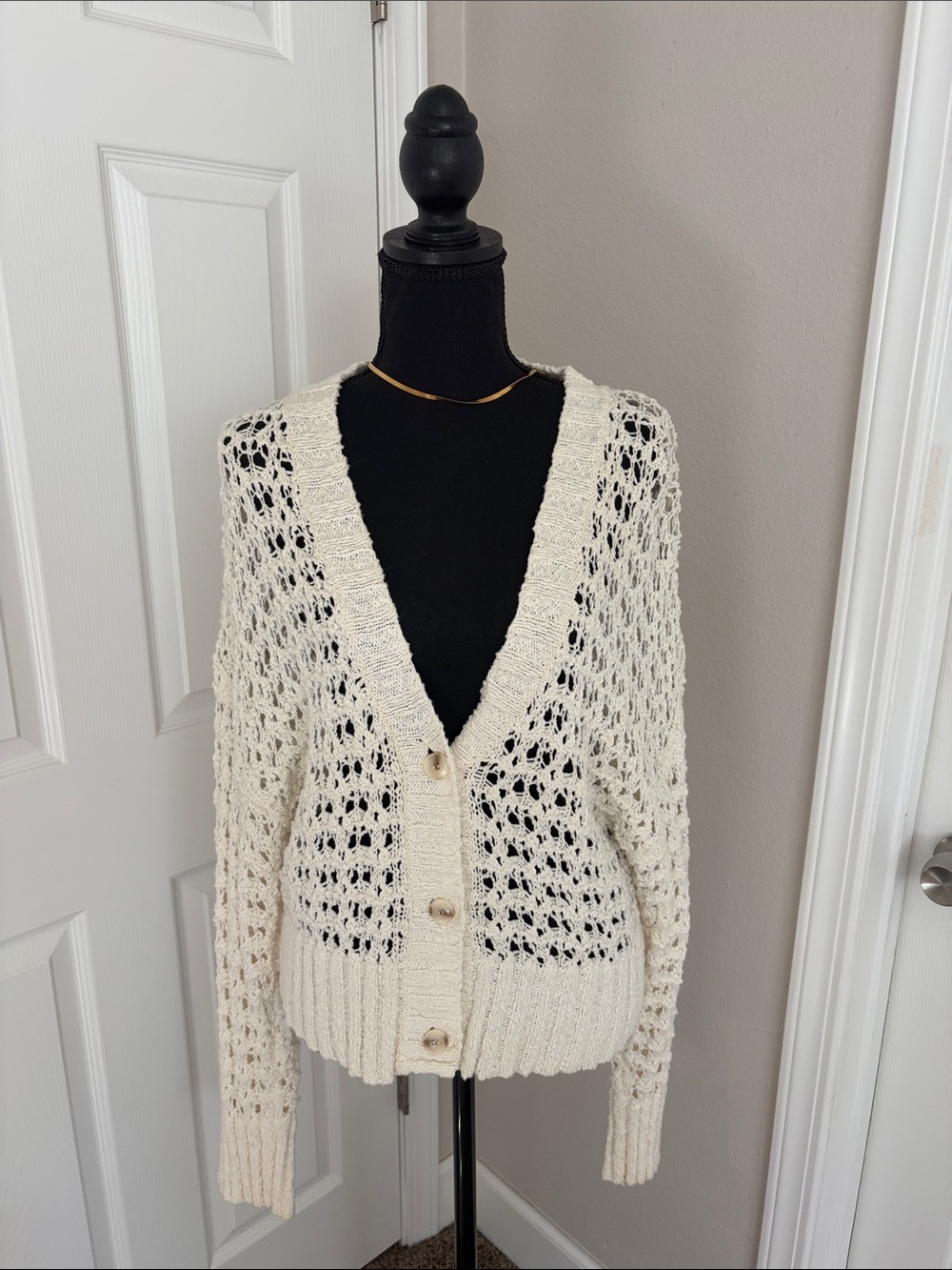 Topshop Cream Open-Knit V-Neck Button Cardigan Sweater